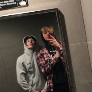 Meet your Posher, Luka